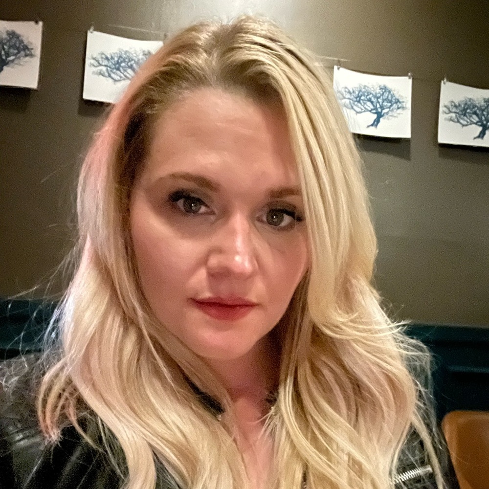 Meet your Posher, Cristin